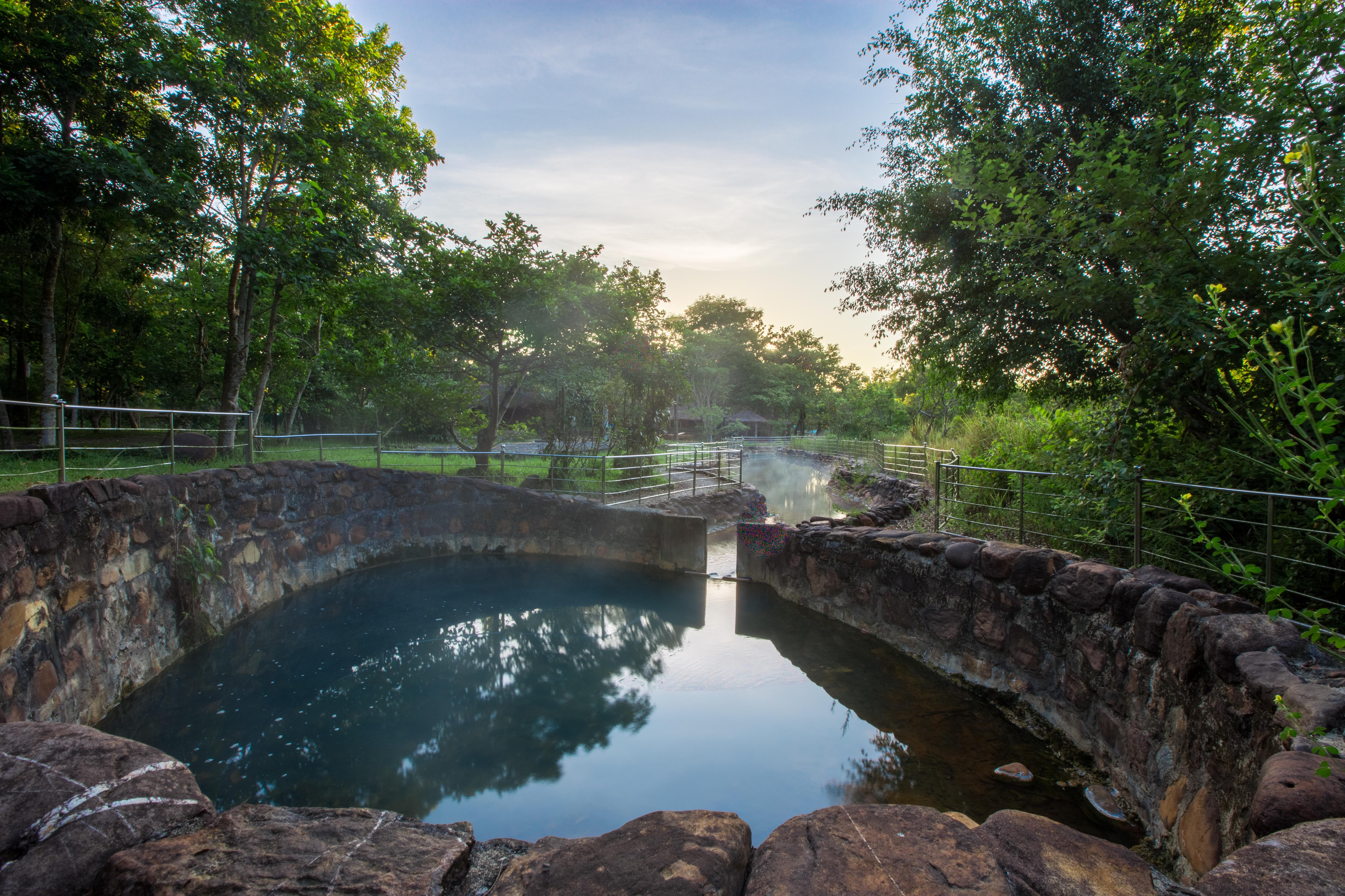 Thanh Tan Hot Springs By Fusion Hue Luaran gambar